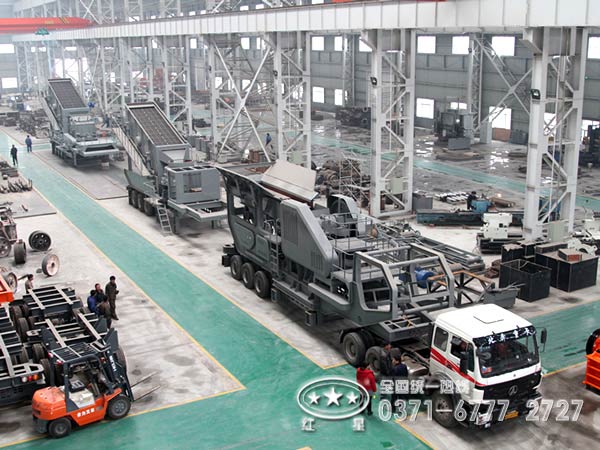 河南紅星顎式破碎機廠家車間現場