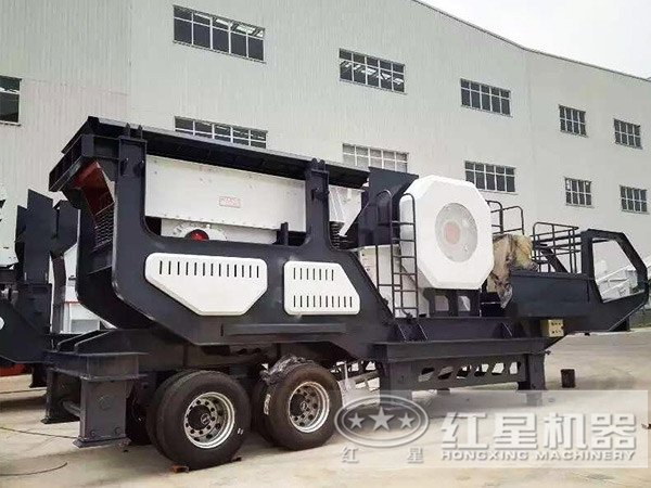 型號(hào)HX938HD80鄂破移動(dòng)破碎機(jī)