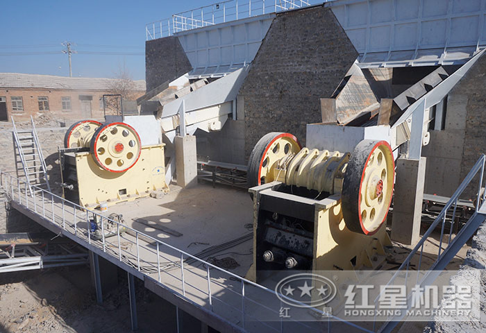 經(jīng)檢查無誤方可啟動顎式破碎機