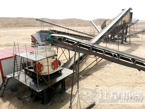 湖北襄陽時產150噸多缸液壓圓錐破碎機現場