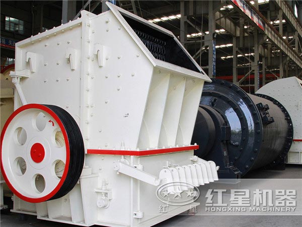 單段破碎機側面